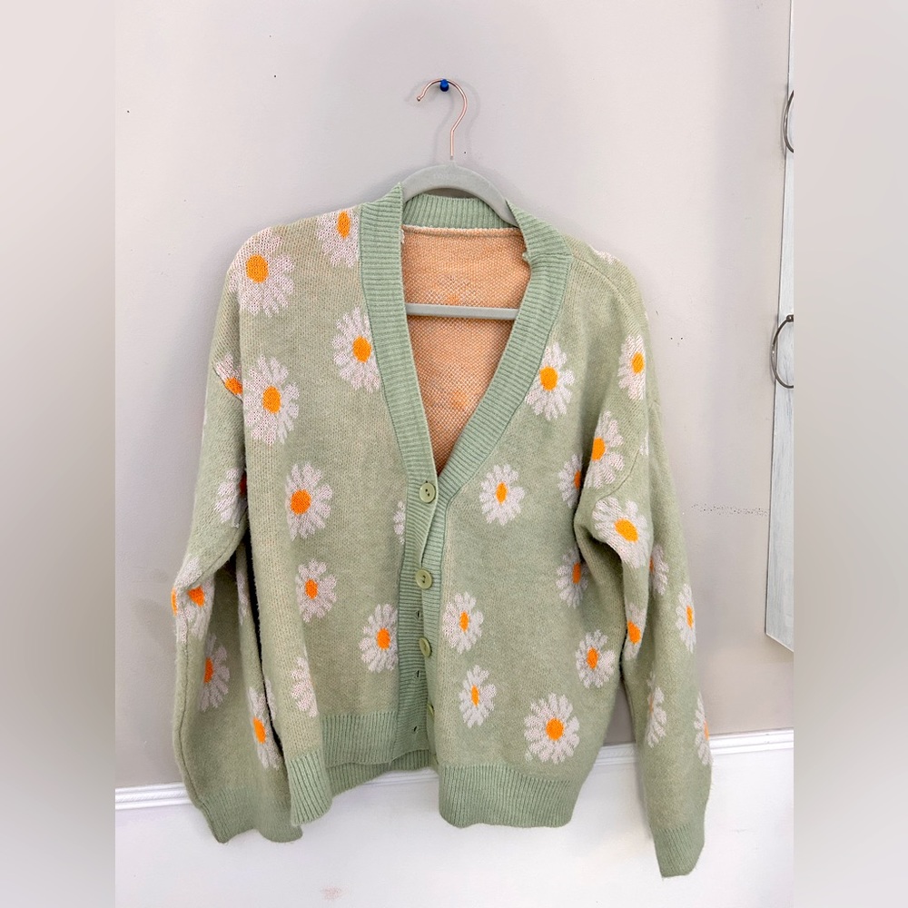 SHEIN Pastel Green Floral Baggy Sweater